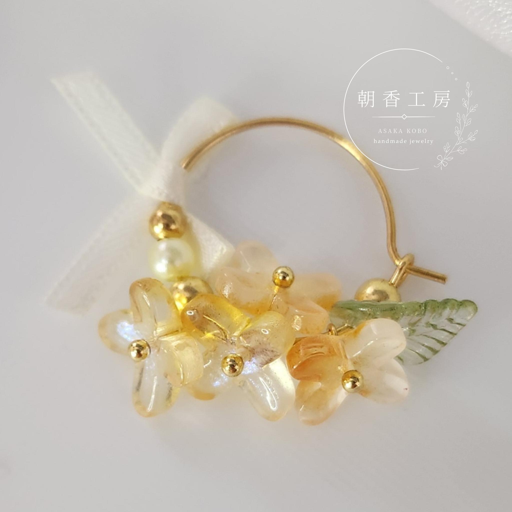 金木犀とリボンのフープピアス｜秋色アクセサリー
